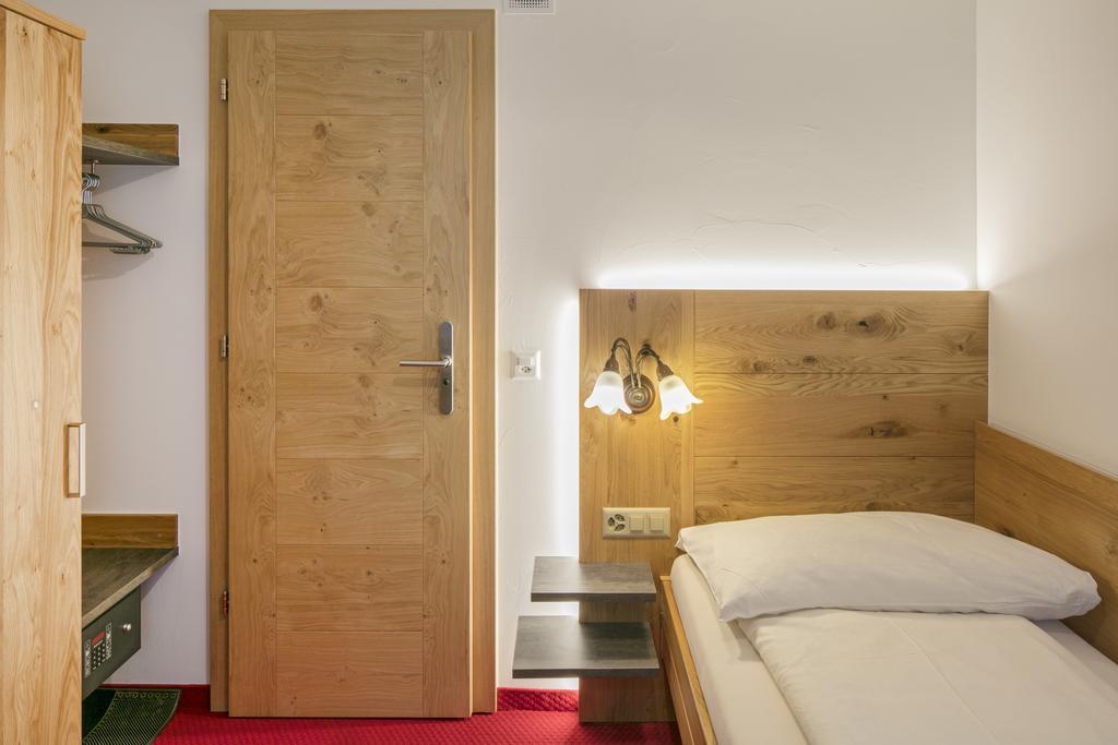 Annex Antika Hotel Zermatt Luaran gambar