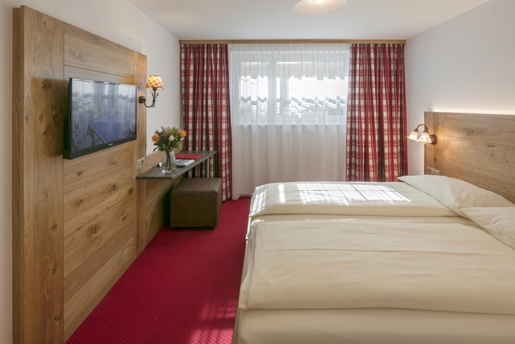 Annex Antika Hotel Zermatt Luaran gambar
