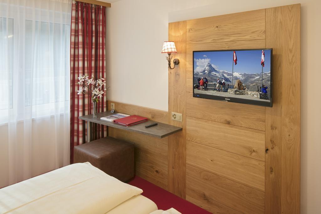 Annex Antika Hotel Zermatt Luaran gambar